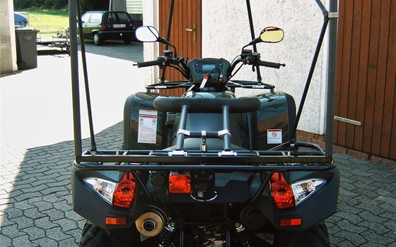 Umgebautes Motorrad Kymco MXU 500 IRS von Hartmut Eils Motorradhandel - Bild 3 Umgebautes Motorrad Kymco MXU 500 IRS von Hartmut Eils Motorradhandel - Bild 3