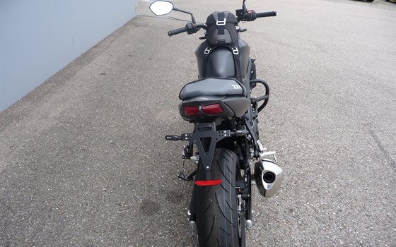 Umgebautes Motorrad Suzuki SV650 von Biker Stable GmbH & Co. KG - Bild 5 Umgebautes Motorrad Suzuki SV650 von Biker Stable GmbH & Co. KG - Bild 5