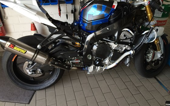 Umgebautes Motorrad BMW S 1000 RR von Motorrad Briel GmbH - Bild 4 Umgebautes Motorrad BMW S 1000 RR von Motorrad Briel GmbH - Bild 4
