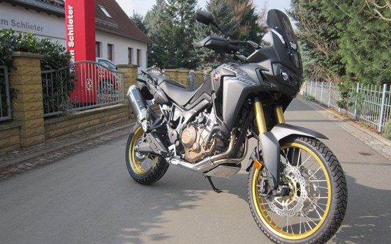 Umgebautes Motorrad Honda CRF1000L Africa Twin von Zweiradtechnik Jörg Schlieter - Bild 1 Umgebautes Motorrad Honda CRF1000L Africa Twin von Zweiradtechnik Jörg Schlieter - Bild 1