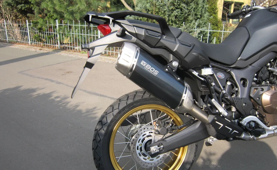 Umbgebautes Motorrad Honda CRF1000L Africa Twin Bild 5: Umbgebautes Motorrad Honda CRF1000L Africa Twin