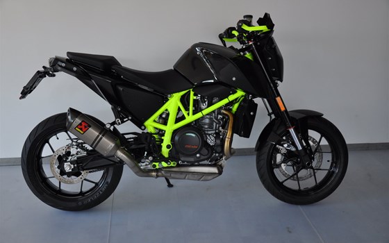 Umgebautes Motorrad KTM 690 Duke R von Motobike Handels GmbH - Bild 2 Umgebautes Motorrad KTM 690 Duke R von Motobike Handels GmbH - Bild 2