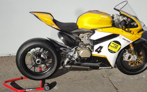 Umgebautes Motorrad Ducati 1199 Panigale R von Motorrad-Center Mähr - Bild 14 Umgebautes Motorrad Ducati 1199 Panigale R von Motorrad-Center Mähr - Bild 14