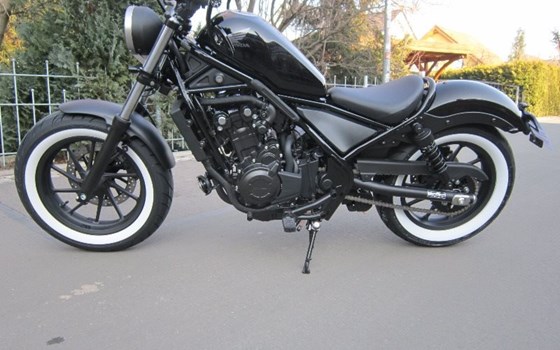 Umgebautes Motorrad Honda CMX500 Rebel von Zweiradtechnik Jörg Schlieter - Bild 5 Umgebautes Motorrad Honda CMX500 Rebel von Zweiradtechnik Jörg Schlieter - Bild 5