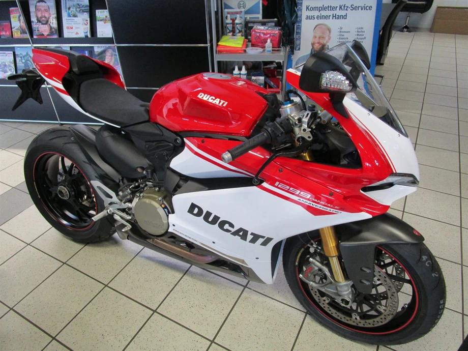 Umbgebautes Motorrad Ducati 1299 Panigale S Bild 12: Umbgebautes Motorrad Ducati 1299 Panigale S