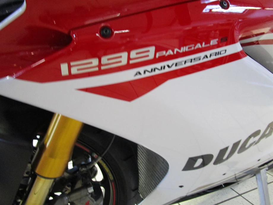 Umbgebautes Motorrad Ducati 1299 Panigale S Bild 3: Umbgebautes Motorrad Ducati 1299 Panigale S