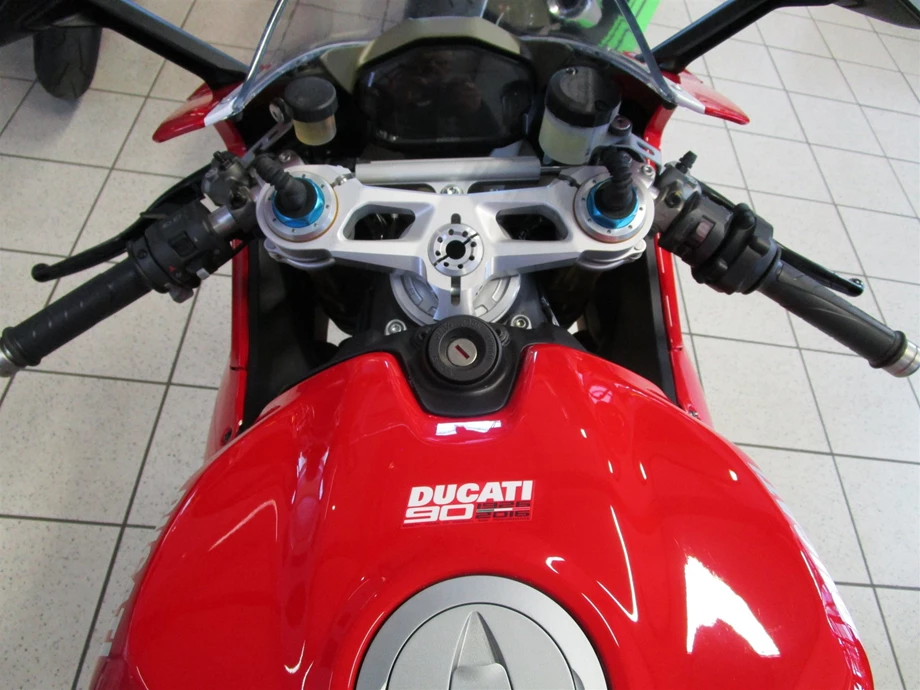 Umbgebautes Motorrad Ducati 1299 Panigale S Bild 4: Umbgebautes Motorrad Ducati 1299 Panigale S