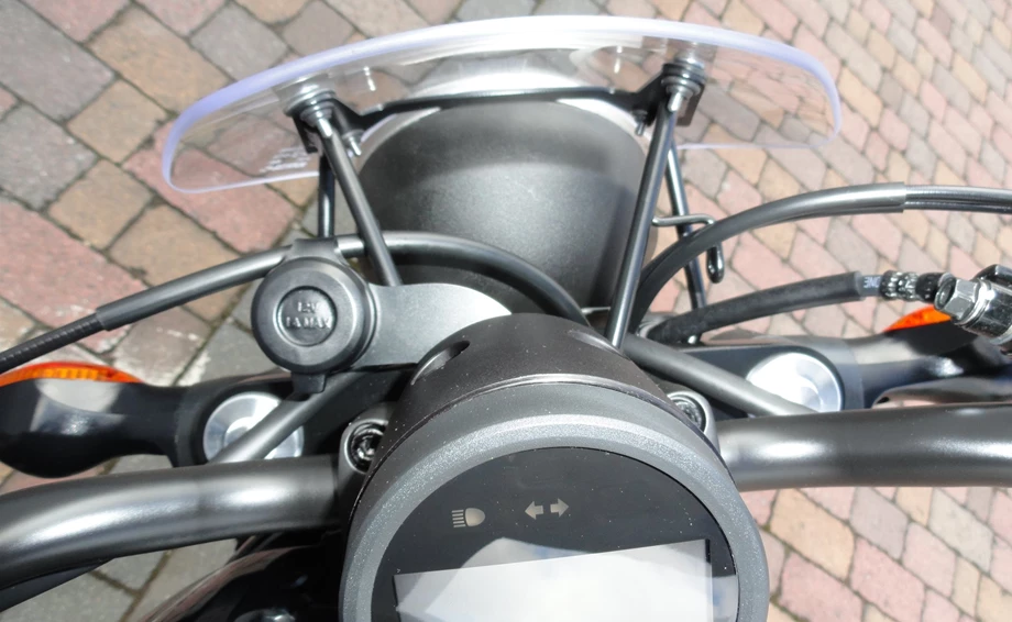 Rebuilt motorbike Honda CMX500 Rebel Bild 3: Rebuilt motorbike Honda CMX500 Rebel