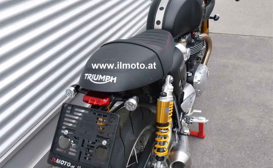 Umbgebautes Motorrad Triumph Thruxton 1200R Bild 6: Umbgebautes Motorrad Triumph Thruxton 1200R