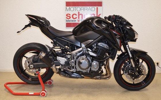 Umgebautes Motorrad Kawasaki Z900 70kW von Motorrad Schenk Idstein GbR. - Bild 1 Umgebautes Motorrad Kawasaki Z900 70kW von Motorrad Schenk Idstein GbR. - Bild 1