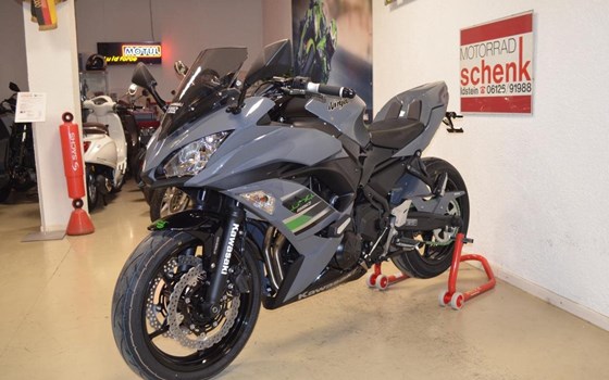 Umgebautes Motorrad Kawasaki Ninja 650 von Motorrad Schenk Idstein GbR. - Bild 2 Umgebautes Motorrad Kawasaki Ninja 650 von Motorrad Schenk Idstein GbR. - Bild 2