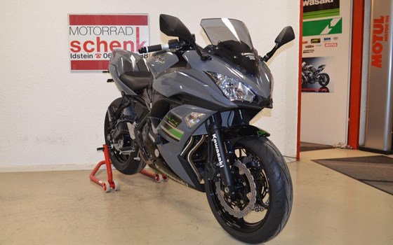 Umgebautes Motorrad Kawasaki Ninja 650 von Motorrad Schenk Idstein GbR. - Bild 3 Umgebautes Motorrad Kawasaki Ninja 650 von Motorrad Schenk Idstein GbR. - Bild 3