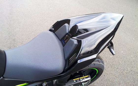 Umgebautes Motorrad Kawasaki Z650 von Motorradhaus Löhmer GmbH - Bild 7 Umgebautes Motorrad Kawasaki Z650 von Motorradhaus Löhmer GmbH - Bild 7