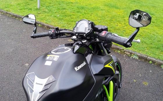Umgebautes Motorrad Kawasaki Z650 von Motorradhaus Löhmer GmbH - Bild 9 Umgebautes Motorrad Kawasaki Z650 von Motorradhaus Löhmer GmbH - Bild 9