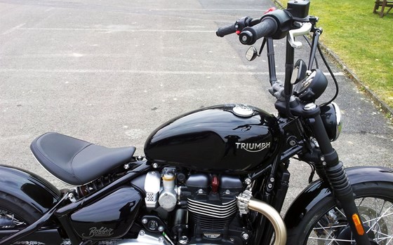 Umgebautes Motorrad Triumph Bonneville Bobber von Motorradhaus Löhmer GmbH - Bild 7 Umgebautes Motorrad Triumph Bonneville Bobber von Motorradhaus Löhmer GmbH - Bild 7