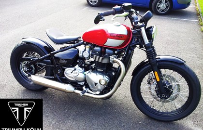 Triumph Bonneville Bobber Custom Bike Triumph Bonneville Bobber Custom Bike