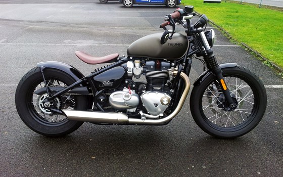 Umgebautes Motorrad Triumph Bonneville Bobber von Motorradhaus Löhmer GmbH - Bild 3 Umgebautes Motorrad Triumph Bonneville Bobber von Motorradhaus Löhmer GmbH - Bild 3