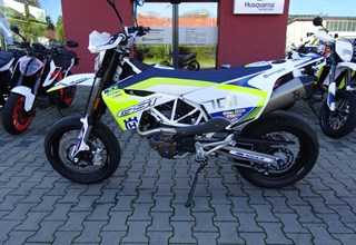 Husqvarna 701 Supermoto