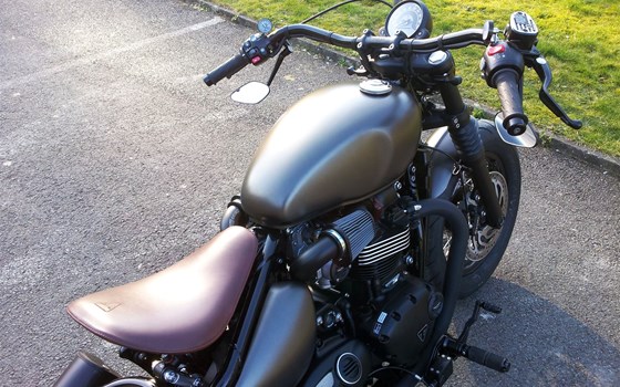 Umgebautes Motorrad Triumph Bonneville Bobber Black von Motorradhaus Löhmer GmbH - Bild 7 Umgebautes Motorrad Triumph Bonneville Bobber Black von Motorradhaus Löhmer GmbH - Bild 7