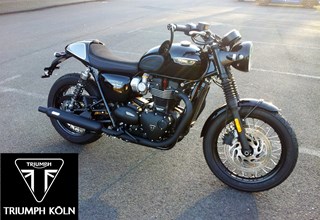 Triumph Bonneville T120 Black
