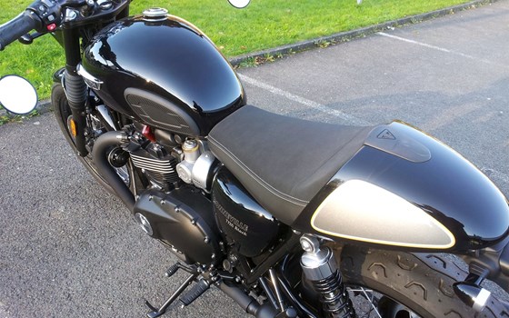 Umgebautes Motorrad Triumph Bonneville T120 Black von Motorradhaus Löhmer GmbH - Bild 6 Umgebautes Motorrad Triumph Bonneville T120 Black von Motorradhaus Löhmer GmbH - Bild 6