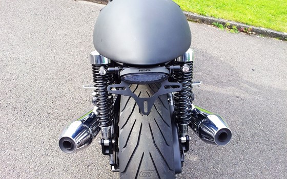 Umgebautes Motorrad Triumph Thruxton 1200 von Motorradhaus Löhmer GmbH - Bild 11 Umgebautes Motorrad Triumph Thruxton 1200 von Motorradhaus Löhmer GmbH - Bild 11
