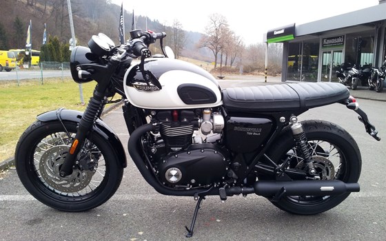 Umgebautes Motorrad Triumph Bonneville T120 Black von Motorradhaus Löhmer GmbH - Bild 2 Umgebautes Motorrad Triumph Bonneville T120 Black von Motorradhaus Löhmer GmbH - Bild 2