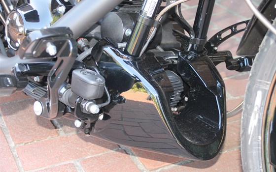 Umgebautes Motorrad Harley-Davidson CVO Breakout FXSBSE von X-Trem Custombikes - Bild 23 Umgebautes Motorrad Harley-Davidson CVO Breakout FXSBSE von X-Trem Custombikes - Bild 23
