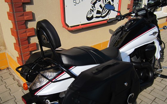 Umgebautes Motorrad Suzuki Intruder M1800RZ von Zweiradtechnik Thomas Kaiser - Bild 2 Umgebautes Motorrad Suzuki Intruder M1800RZ von Zweiradtechnik Thomas Kaiser - Bild 2