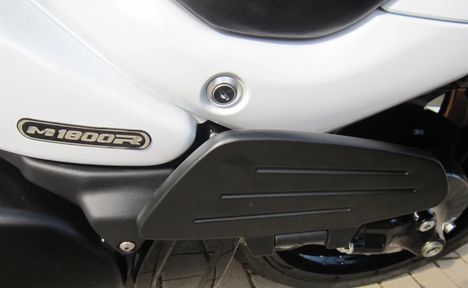 Umbgebautes Motorrad Suzuki Intruder M1800RZ Bild 6: Umbgebautes Motorrad Suzuki Intruder M1800RZ