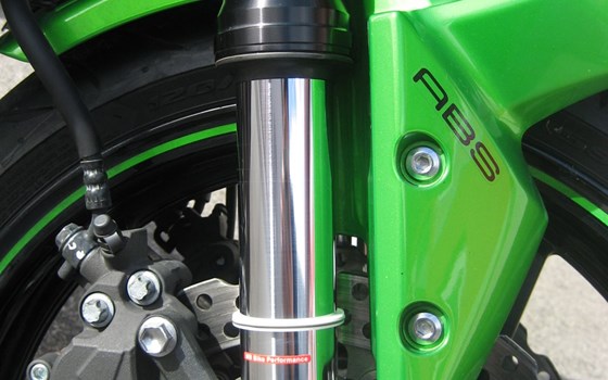 Umgebautes Motorrad Kawasaki Z900 von Kevin Auer Bike Performance GmbH - Bild 6 Umgebautes Motorrad Kawasaki Z900 von Kevin Auer Bike Performance GmbH - Bild 6