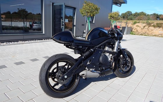 Umgebautes Motorrad Kawasaki ER-6n von BLACK BIKE CRAFTRÄDER - Bild 6 Umgebautes Motorrad Kawasaki ER-6n von BLACK BIKE CRAFTRÄDER - Bild 6