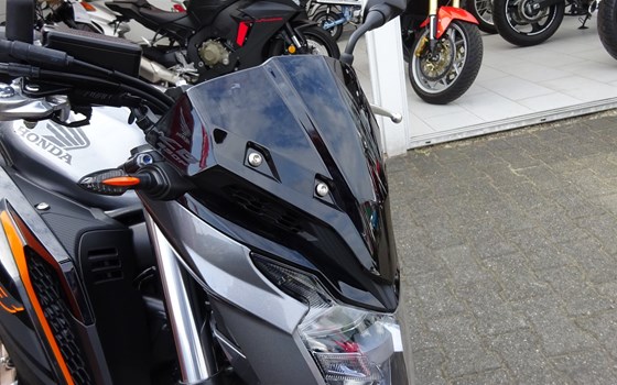 Umgebautes Motorrad Honda CB650F von Auto Hermes GmbH & Co. KG - Bild 2 Umgebautes Motorrad Honda CB650F von Auto Hermes GmbH & Co. KG - Bild 2