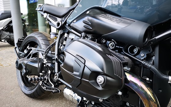 Umgebautes Motorrad BMW R nineT Pure von BMW Motorradcenter Heermann-Rhein - Bild 7 Umgebautes Motorrad BMW R nineT Pure von BMW Motorradcenter Heermann-Rhein - Bild 7