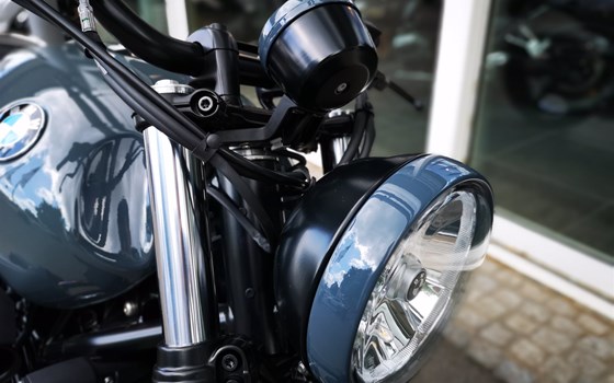 Umgebautes Motorrad BMW R nineT Pure von BMW Motorradcenter Heermann-Rhein - Bild 8 Umgebautes Motorrad BMW R nineT Pure von BMW Motorradcenter Heermann-Rhein - Bild 8