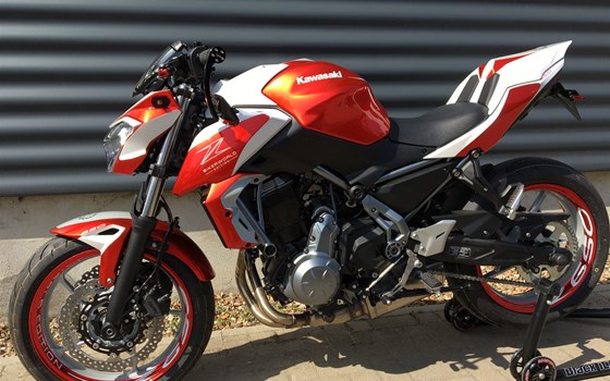 Umgebautes Motorrad Kawasaki Z650 von BikerWorld Rosenow - Bild 1 Umgebautes Motorrad Kawasaki Z650 von BikerWorld Rosenow - Bild 1