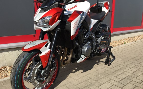 Umgebautes Motorrad Kawasaki Z900 von BikerWorld Rosenow - Bild 14 Umgebautes Motorrad Kawasaki Z900 von BikerWorld Rosenow - Bild 14