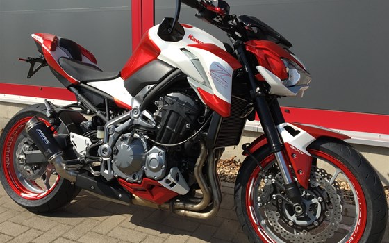 Umgebautes Motorrad Kawasaki Z900 von BikerWorld Rosenow - Bild 3 Umgebautes Motorrad Kawasaki Z900 von BikerWorld Rosenow - Bild 3