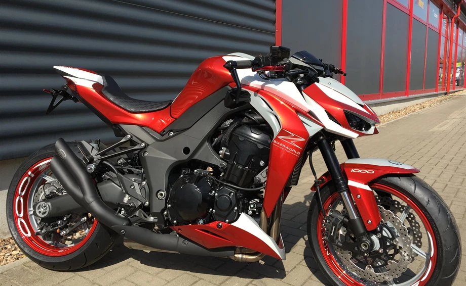 Umbgebautes Motorrad Kawasaki Z1000 Bild 1: Umbgebautes Motorrad Kawasaki Z1000