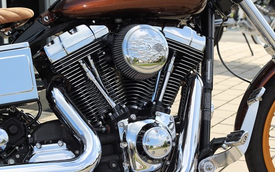Umgebautes Motorrad Harley-Davidson Dyna Wide Glide FXDWG von BPR-Bikes e.K. - Bild 10 Umgebautes Motorrad Harley-Davidson Dyna Wide Glide FXDWG von BPR-Bikes e.K. - Bild 10
