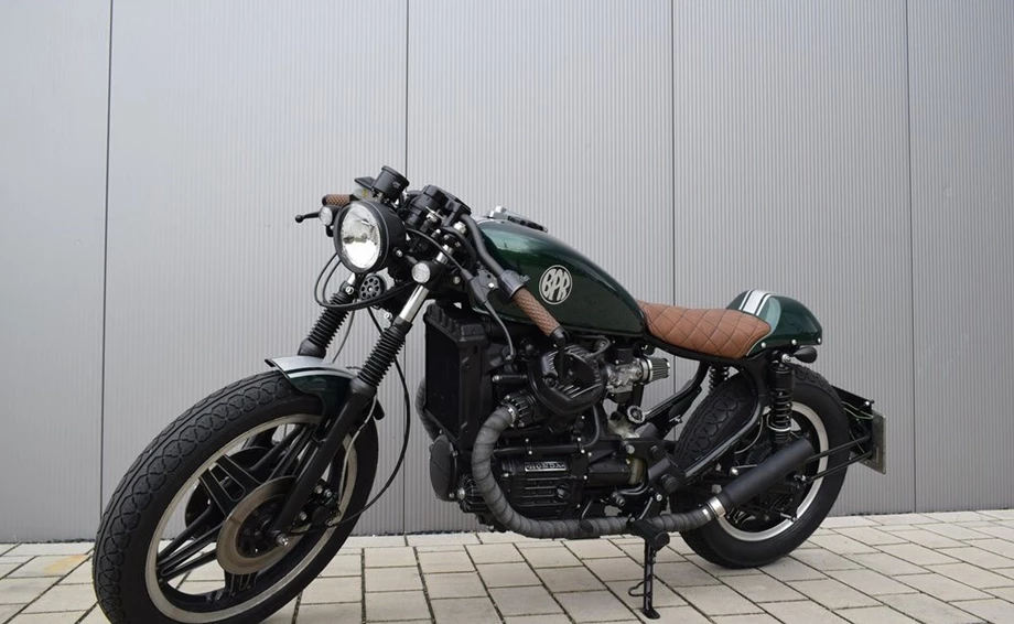 Umbgebautes Motorrad Honda CX 500 Bild 1: Umbgebautes Motorrad Honda CX 500