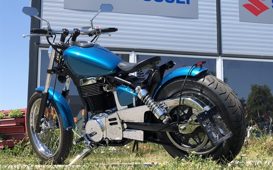 Umgebautes Motorrad Suzuki Savage LS 650 von Motorrad Bogoly KG - Bild 17 Umgebautes Motorrad Suzuki Savage LS 650 von Motorrad Bogoly KG - Bild 17