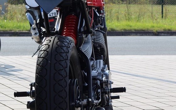 Umgebautes Motorrad Yamaha XV 750 Virago von BPR-Bikes e.K. - Bild 4 Umgebautes Motorrad Yamaha XV 750 Virago von BPR-Bikes e.K. - Bild 4