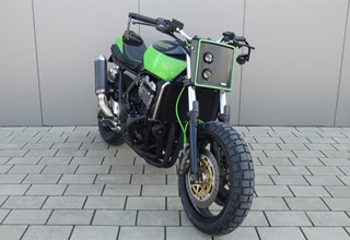Kawasaki ZRX 1100