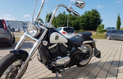 Kawasaki VN 800 Classic Custom Bike