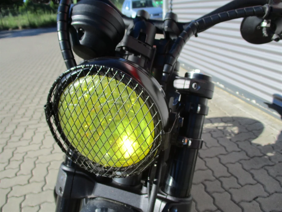 Umbgebautes Motorrad Ducati Scrambler Urban Enduro Bild 11: Umbgebautes Motorrad Ducati Scrambler Urban Enduro