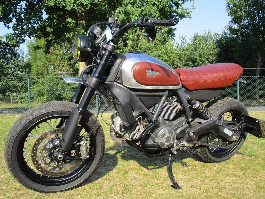 Umbgebautes Motorrad Ducati Scrambler Urban Enduro Bild 9: Umbgebautes Motorrad Ducati Scrambler Urban Enduro