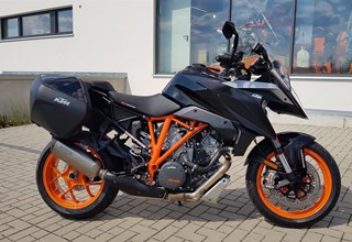 KTM 1290 Super Duke GT