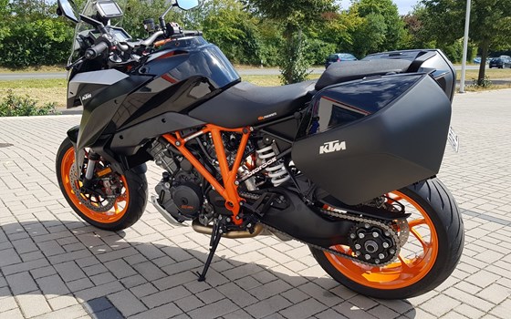 Umgebautes Motorrad KTM 1290 Super Duke GT von motoroox GmbH - Bild 6 Umgebautes Motorrad KTM 1290 Super Duke GT von motoroox GmbH - Bild 6