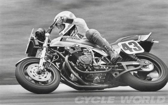 Umgebautes Motorrad Honda CB 900 F2 Bol d'or von christoph255 - Bild 2 Umgebautes Motorrad Honda CB 900 F2 Bol d'or von christoph255 - Bild 2